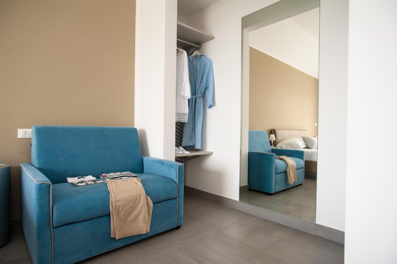 B&B Ligure Rooms Pietra Ligure Exterior photo