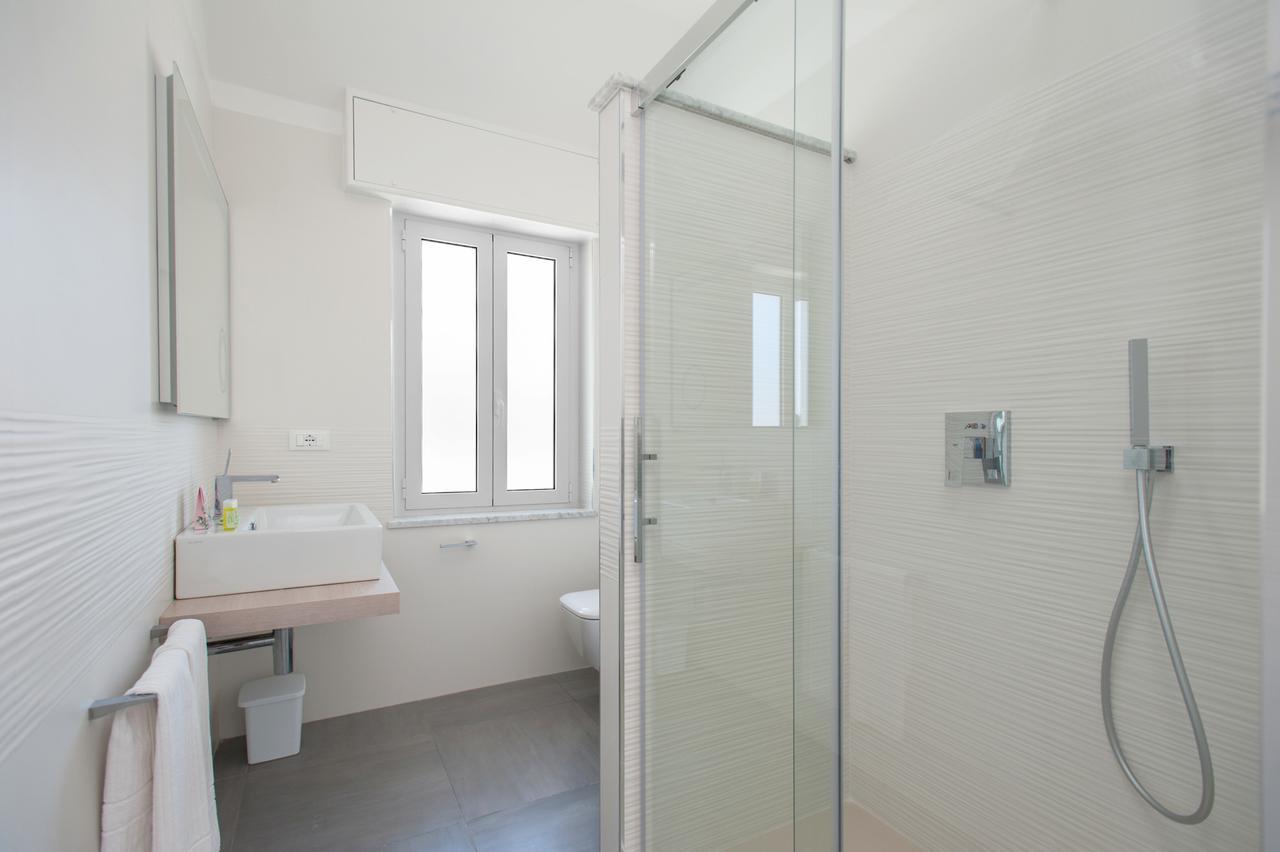 B&B Ligure Rooms Pietra Ligure Exterior photo
