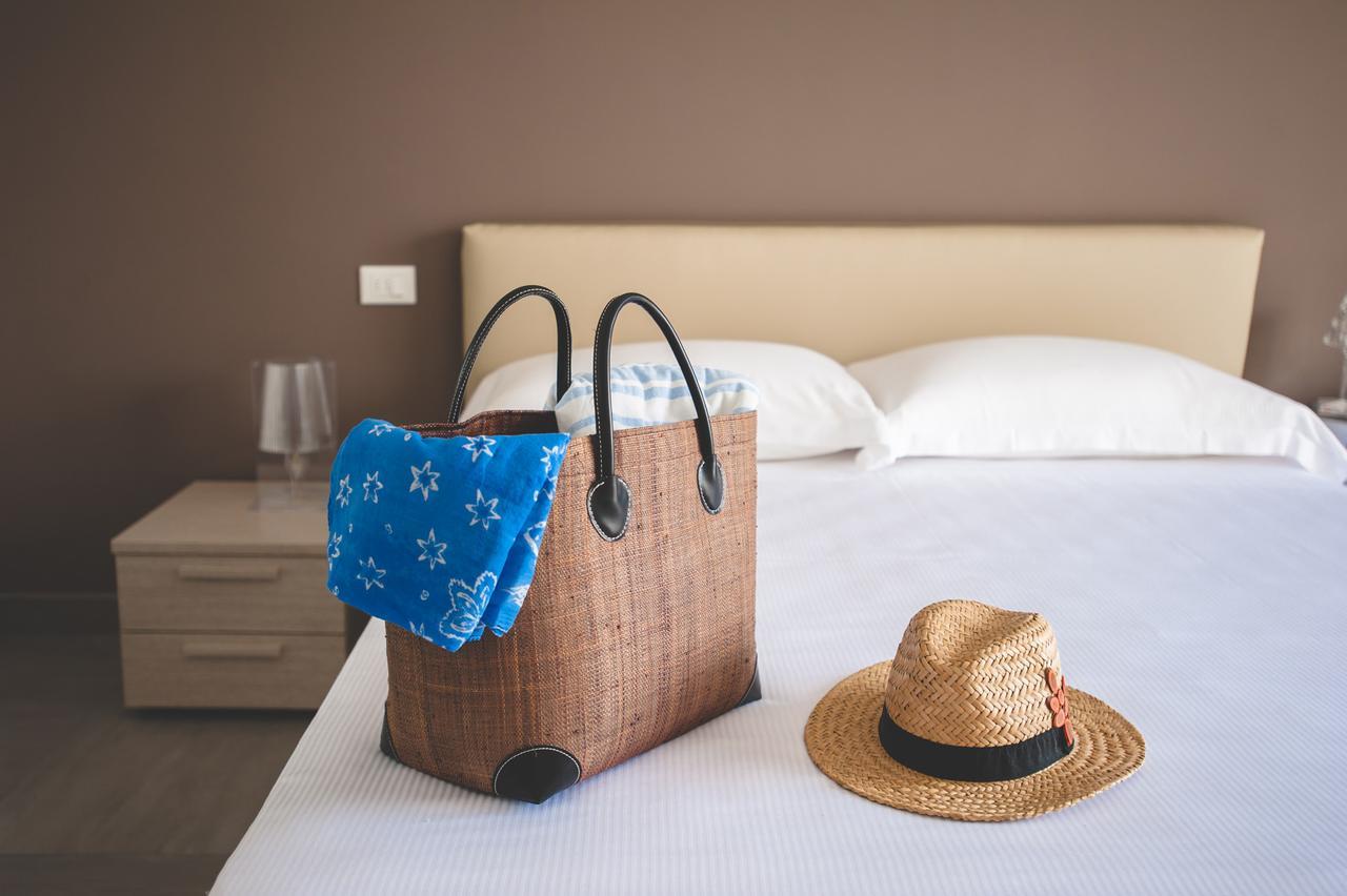 B&B Ligure Rooms Pietra Ligure Exterior photo